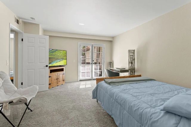 21372 Brookhurst 226, Huntington Beach, CA 92646