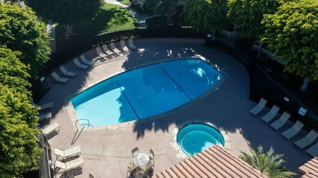 21372 Brookhurst 226, Huntington Beach, CA 92646