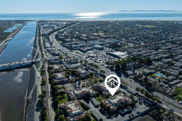 21372 Brookhurst 226, Huntington Beach, CA 92646