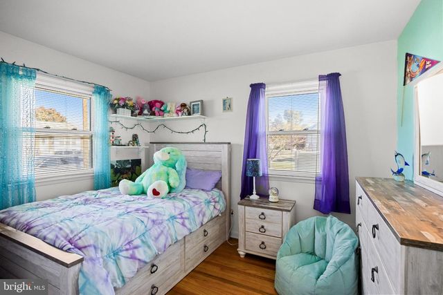 700 LINFIELD AVE, Delran, NJ 08075