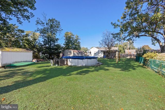 700 LINFIELD AVE, Delran, NJ 08075