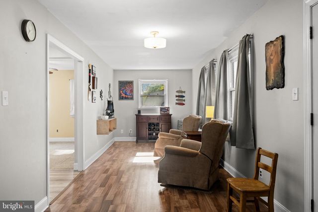 700 LINFIELD AVE, Delran, NJ 08075