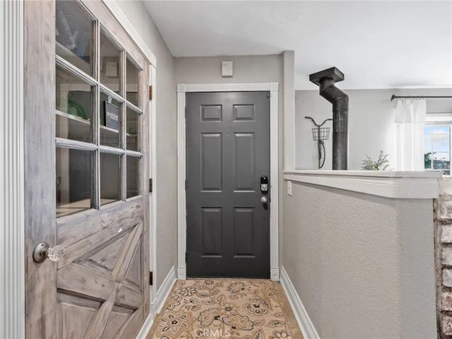 12835 Iroquois Road, Apple Valley, CA 92308