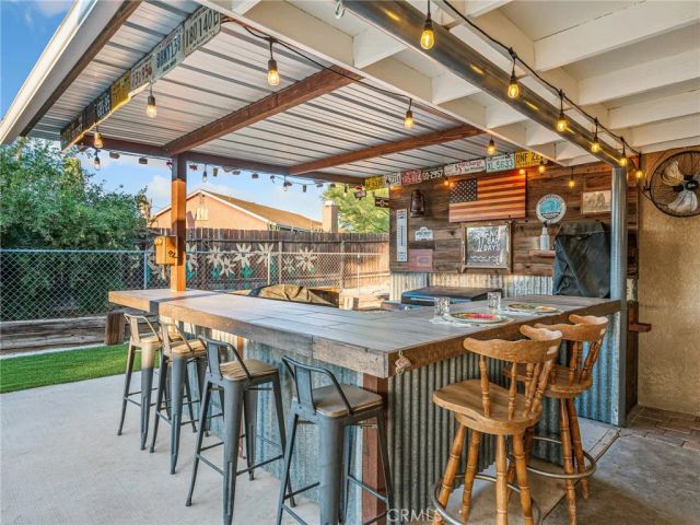 12835 Iroquois Road, Apple Valley, CA 92308