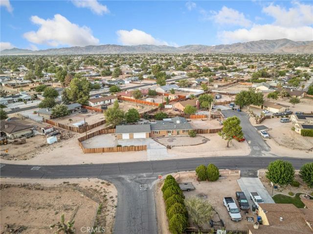 12835 Iroquois Road, Apple Valley, CA 92308