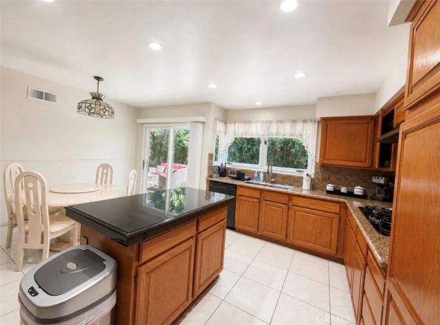 18210 Hatteras, Tarzana, CA 91356
