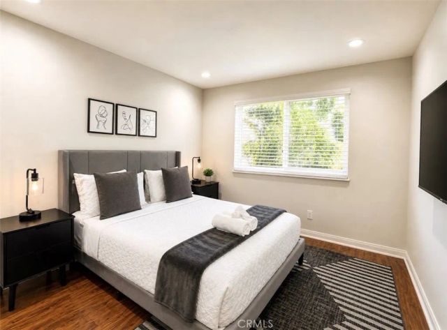 18210 Hatteras, Tarzana, CA 91356