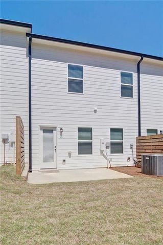 321 Skye Ln, Cartersville, GA 30121