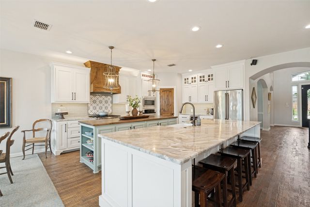 9714 Broadmoor Lane, Rowlett, TX 75089