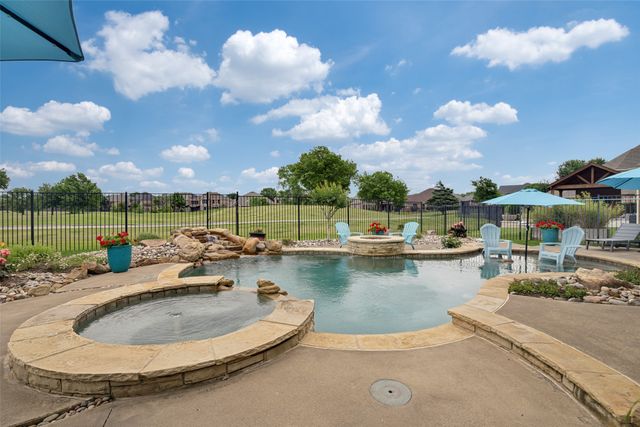 9714 Broadmoor Lane, Rowlett, TX 75089