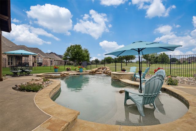 9714 Broadmoor Lane, Rowlett, TX 75089