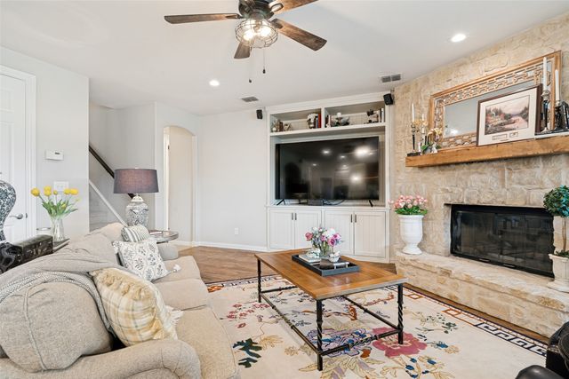 9714 Broadmoor Lane, Rowlett, TX 75089