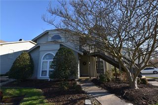 525 E Lake CIR, Chesapeake, VA 23322