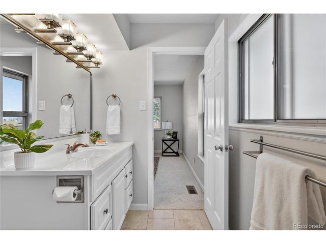 12950 W Warren Ave, Lakewood, CO 80228