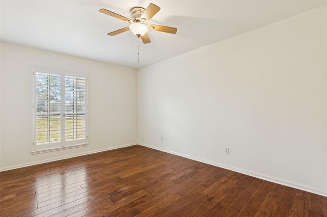 249 Hickory Drive, Huntsville, TX 77320