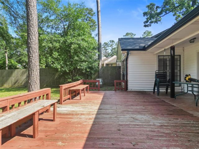 249 Hickory Drive, Huntsville, TX 77320