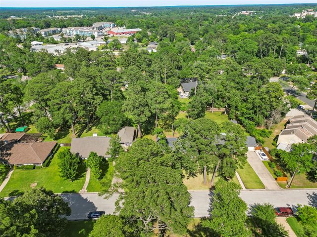 249 Hickory Drive, Huntsville, TX 77320