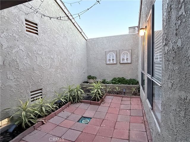 2891 Gingerwood, Fullerton, CA 92835