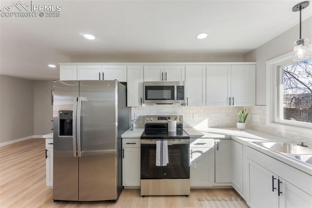 81 Everett Drive, Colorado Springs, CO 80911