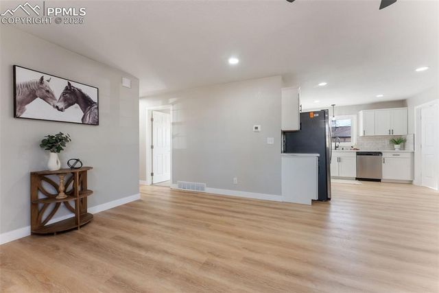 81 Everett Drive, Colorado Springs, CO 80911