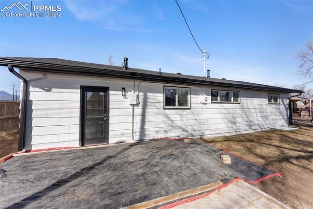 81 Everett Drive, Colorado Springs, CO 80911