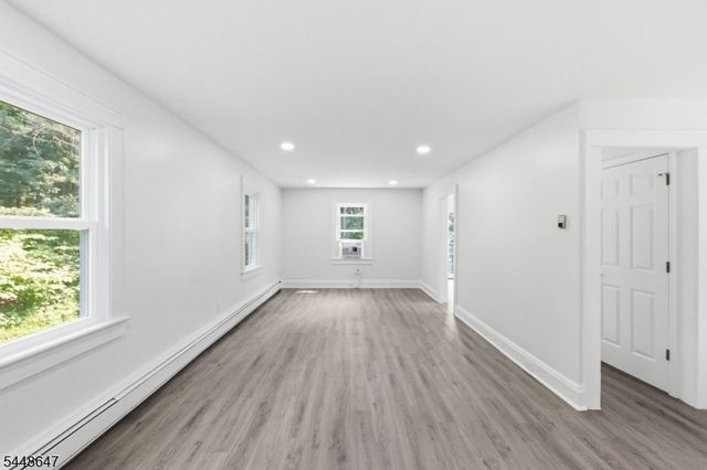 1104 N Washington Ave, Green Brook Twp., NJ 08812