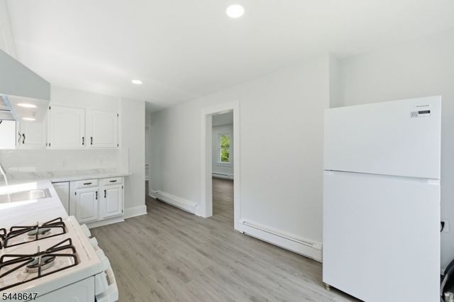 1104 N Washington Ave, Green Brook Twp., NJ 08812