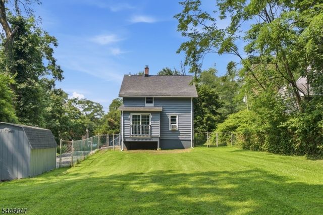 1104 N Washington Ave, Green Brook Twp., NJ 08812