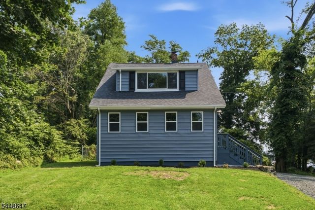 1104 N Washington Ave, Green Brook Twp., NJ 08812