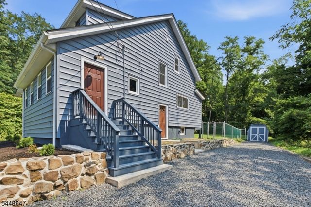 1104 N Washington Ave, Green Brook Twp., NJ 08812