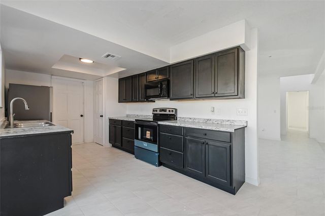 2020 HIDDEN DALE COURT, Kissimmee, FL 34741