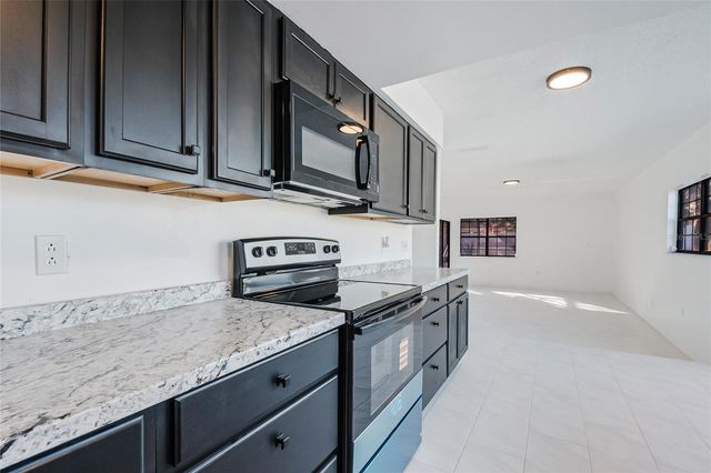 2020 HIDDEN DALE COURT, Kissimmee, FL 34741