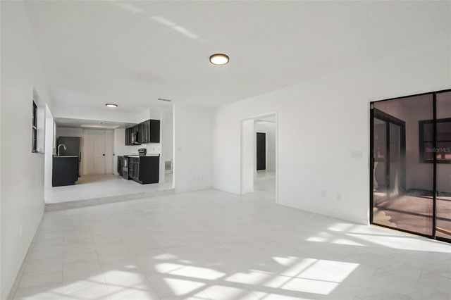 2020 HIDDEN DALE COURT, Kissimmee, FL 34741