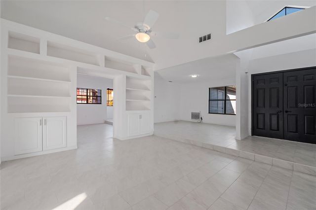 2020 HIDDEN DALE COURT, Kissimmee, FL 34741