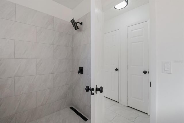 2020 HIDDEN DALE COURT, Kissimmee, FL 34741