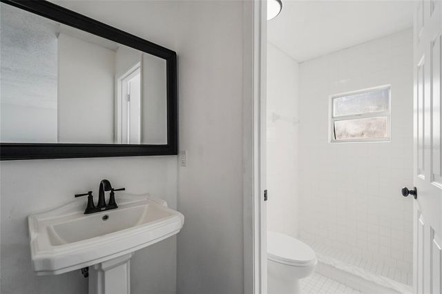 2020 HIDDEN DALE COURT, Kissimmee, FL 34741