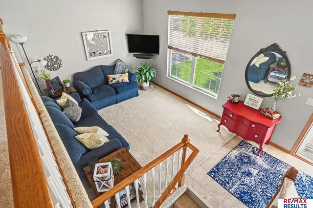 15818 Briar Street, Omaha, NE 68136