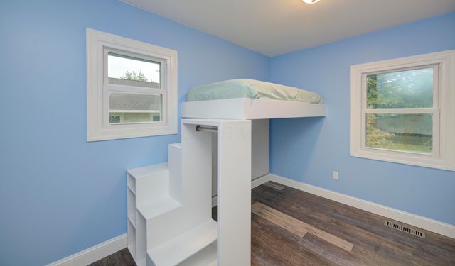 5130 Edgeview Road, Columbus, OH 43207