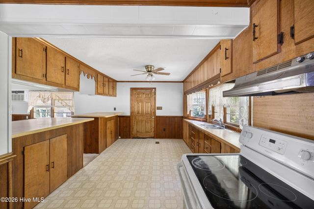 182 Beech Springs Road, Hertford, NC 27944