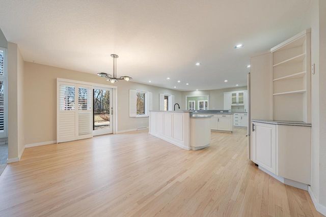 1051 S OAKWOOD ROAD, Oshkosh, WI 54904