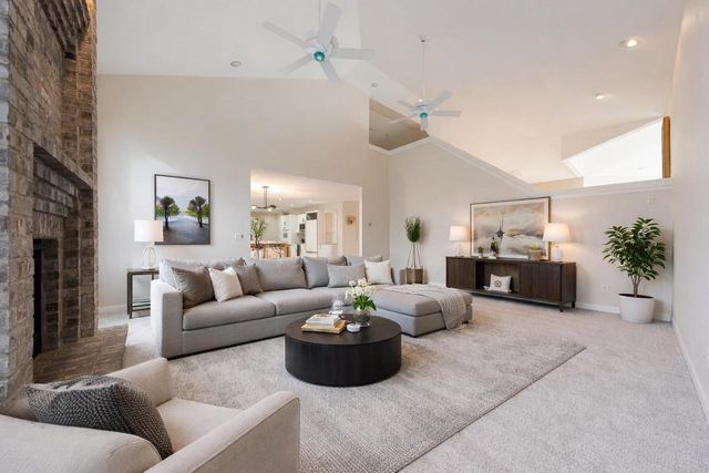 1051 S OAKWOOD ROAD, Oshkosh, WI 54904