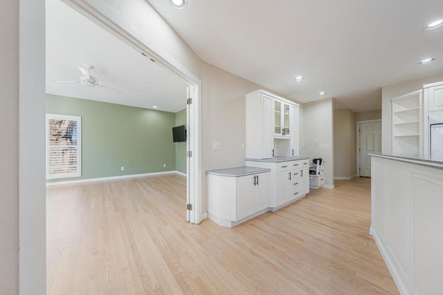 1051 S OAKWOOD ROAD, Oshkosh, WI 54904