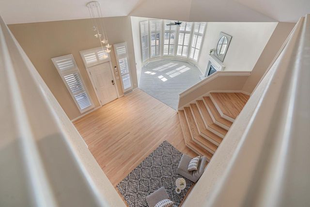 1051 S OAKWOOD ROAD, Oshkosh, WI 54904