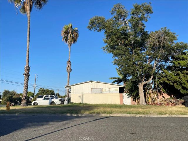 10302 Katella, Anaheim, CA 92804