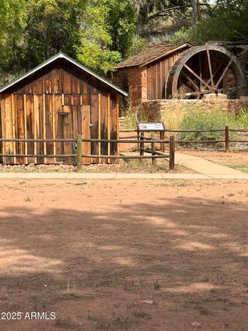 300 E RED ROCK CROSSING Road 15, Sedona, AZ 86336