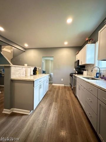 3226 W 54 Street, Cleveland, OH 44102