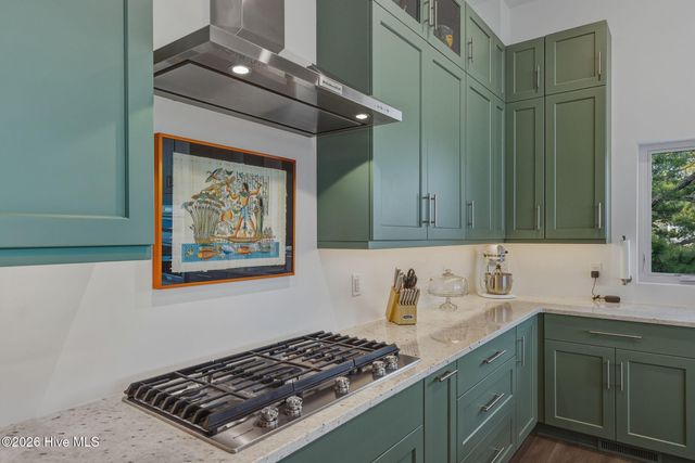 135 Heron Cove Road, Hampstead, NC 28443