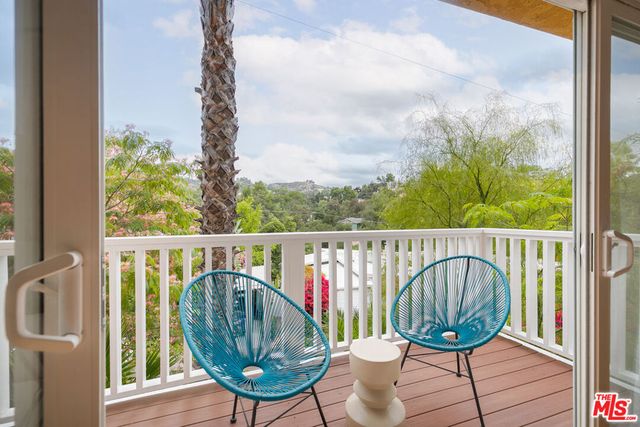 4338 Saltillo Street, Woodland Hills, CA 91364