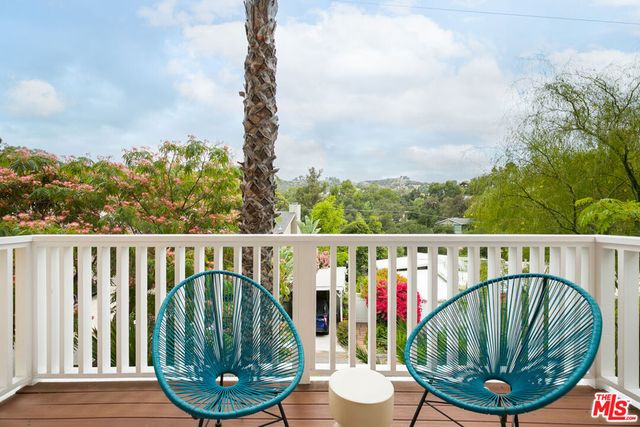4338 Saltillo Street, Woodland Hills, CA 91364