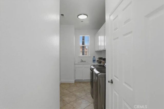 1228 Crete Court, Riverside, CA 92506